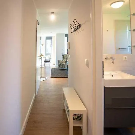 Maxim App 1 公寓 *